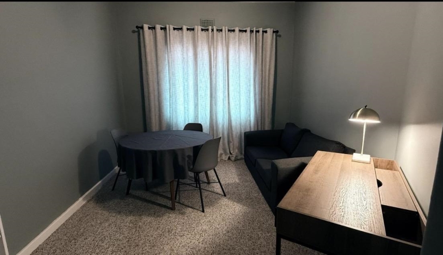 To Let 2 Bedroom Property for Rent in Green Point Western Cape